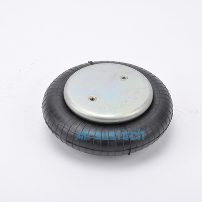 L'équipement est équipé d'un moteur à air comprimé à air comprimé.