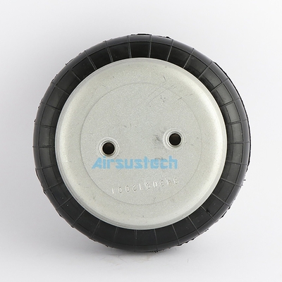 L'équipement est équipé d'un moteur à air comprimé.