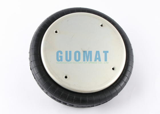 L'équipement est équipé d'un moteur à air comprimé.