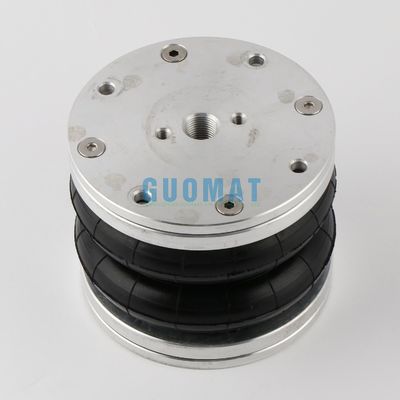 Le moteur est équipé d'un moteur de combustion à air comprimé.