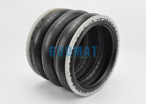 L'équipement de protection contre les éclaboussures est fourni par le fabricant.