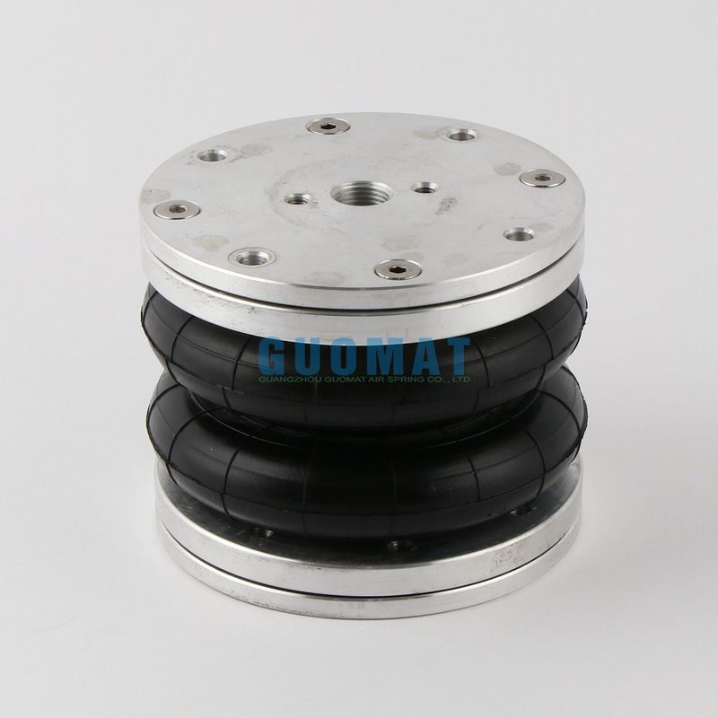 Le moteur est équipé d'un moteur de combustion à air comprimé.